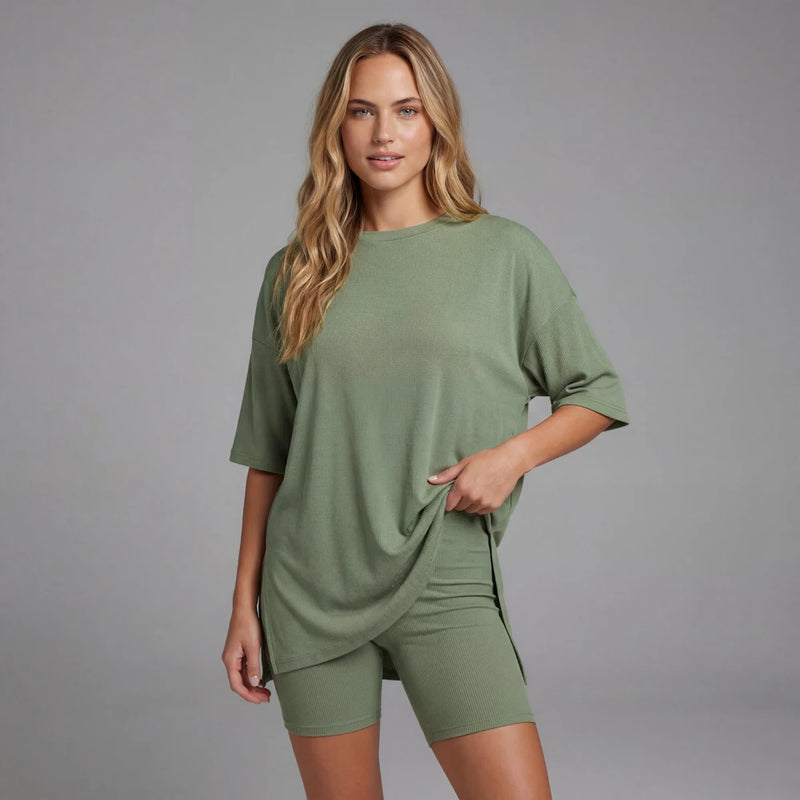 Relaxed Lounge Set