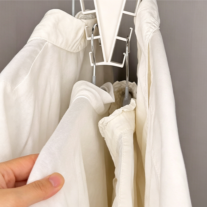 🔥 50% off – Smart triangular closet storage ✨ More space, less clutter, and stylish organization at home 🏡